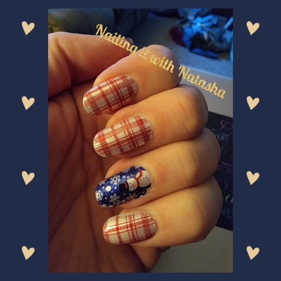 Colorstreet - Picture 1 of 5